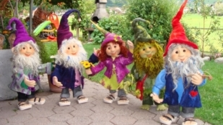 Riesengrosser Zwerg, Troll oder Hexe